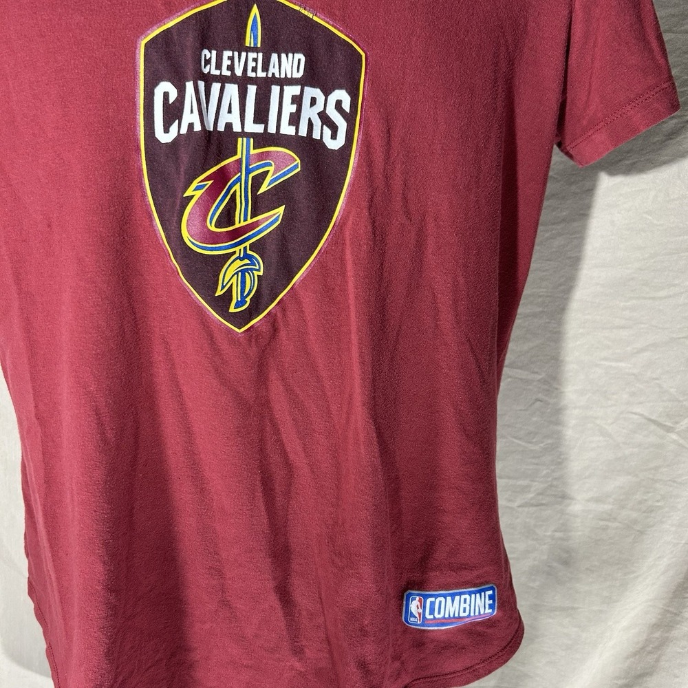 Under Armour NBA Combine Cleveland Cavaliers T-Shirt Women's Medium Heatgear - Picture 3 of 8